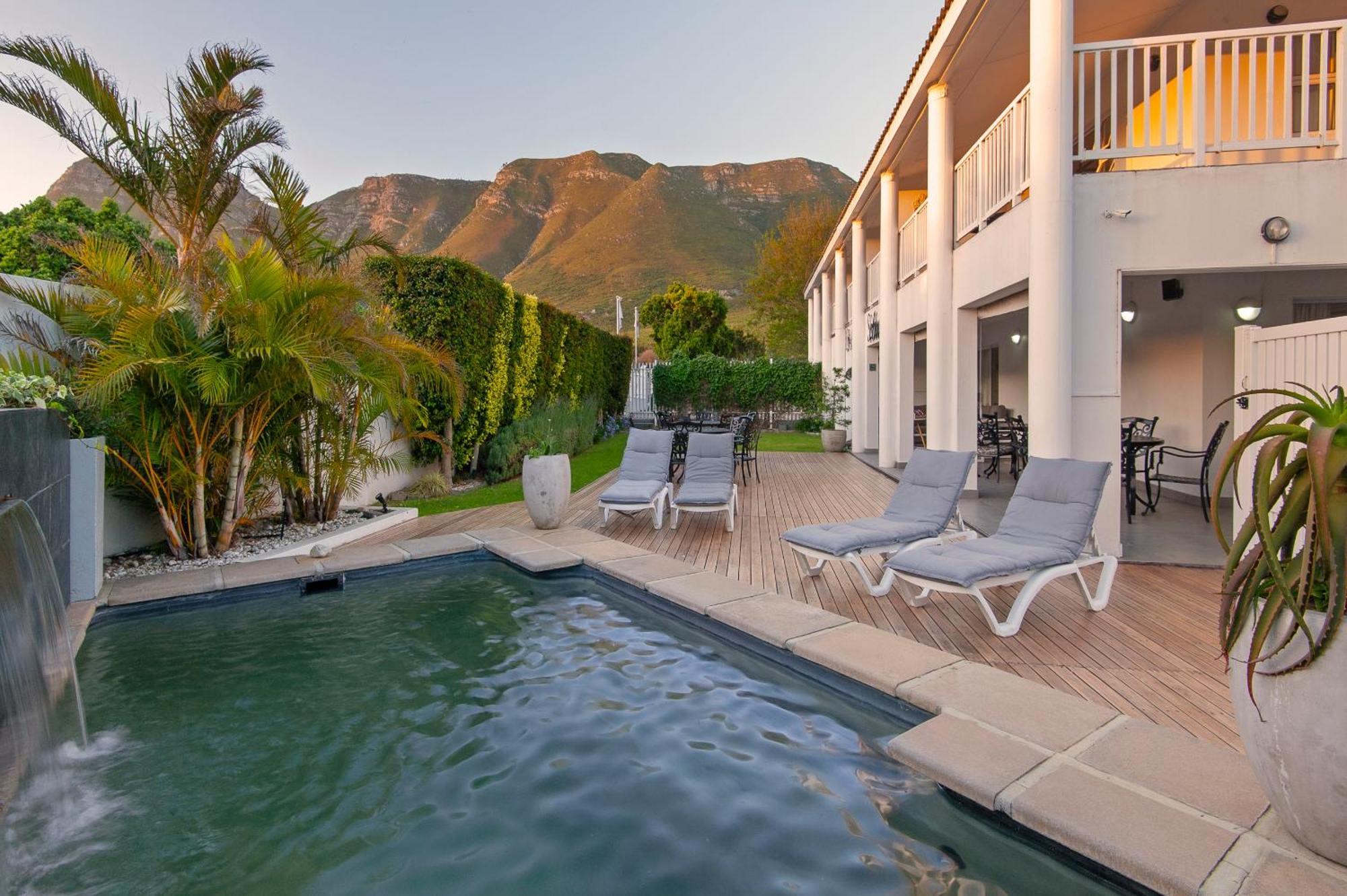 Oude Schuur Boutique Guesthouse Hermanus Exterior photo