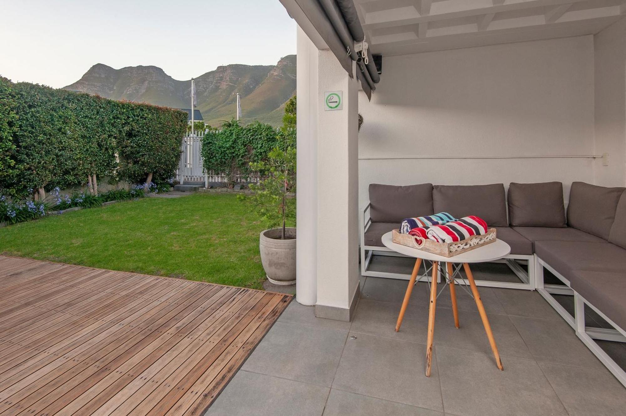 Oude Schuur Boutique Guesthouse Hermanus Exterior photo